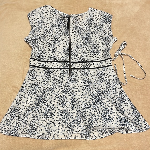 2-FOR-1 - Motherhood Maternity Tops - Picture 2 of 5